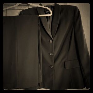 Kasper brand rich chocolate pantsuit